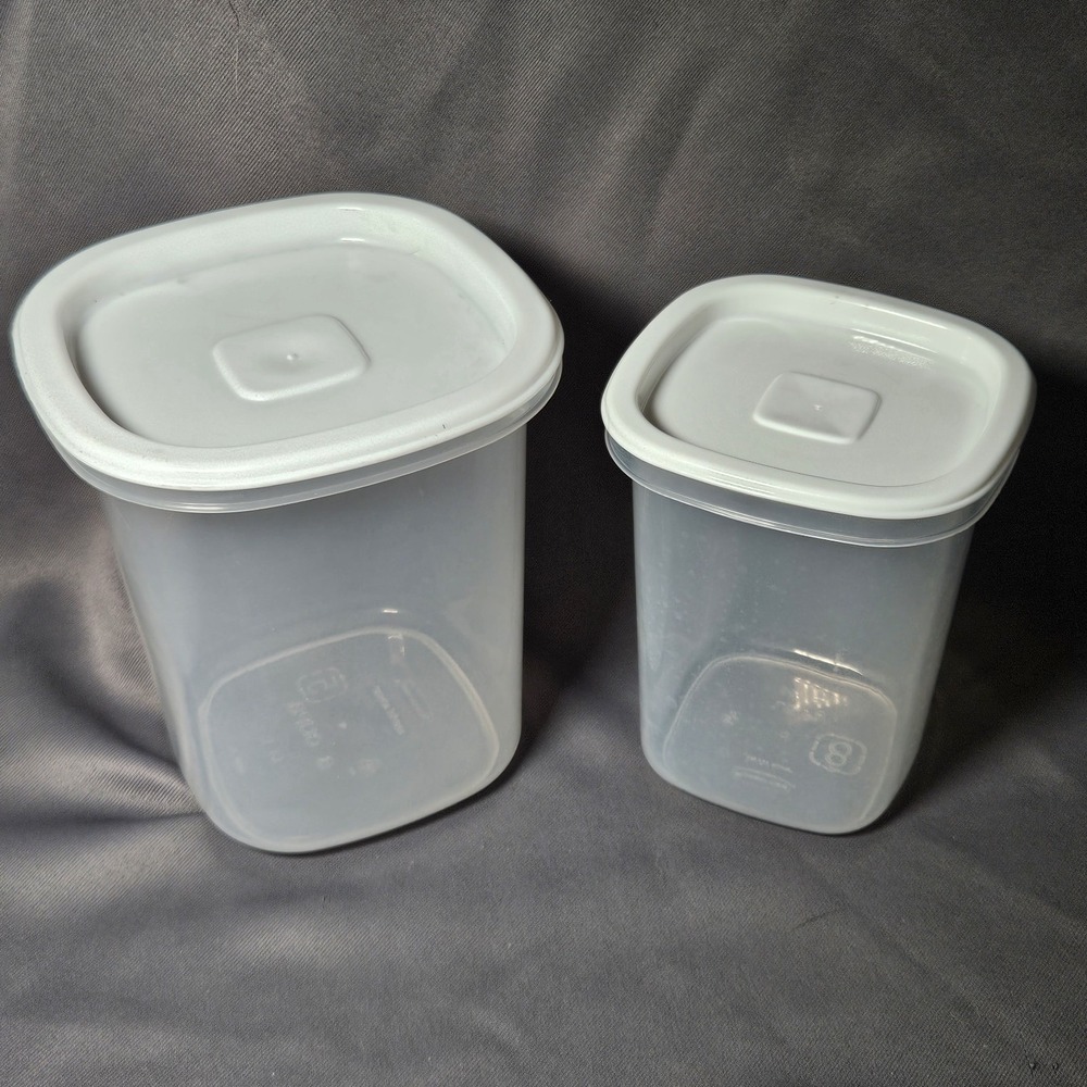 Set‎ of 2 Rubbermaid Servin' Saver Food Canisters Containers #8 #5 White Lids
